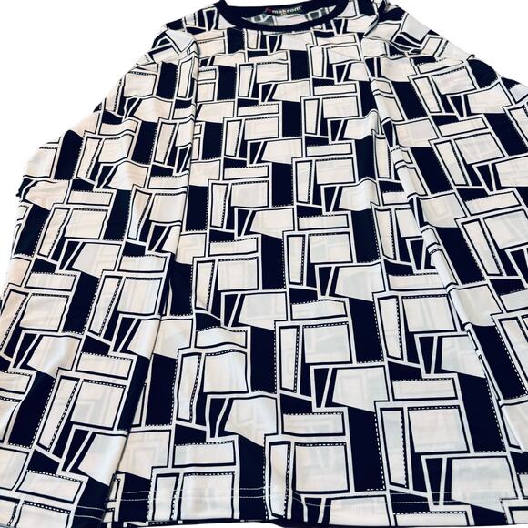 Women' s Top Bold Basic Patterns, Chic with Uptown Style Size XXL by Makrom - Picture 1 of 7